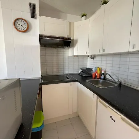 Summerland Studio Cristianos Apartament *